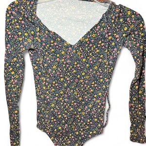 Hollister Floral Long Sleeve Bodysuit - Multicolor
